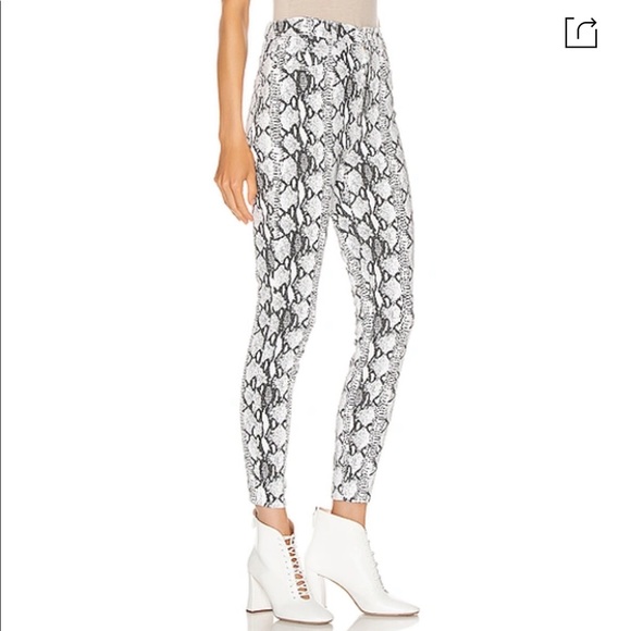 FRAME Ali High-Rise Cigarette Python Print Jeans size 26 - Picture 3 of 12